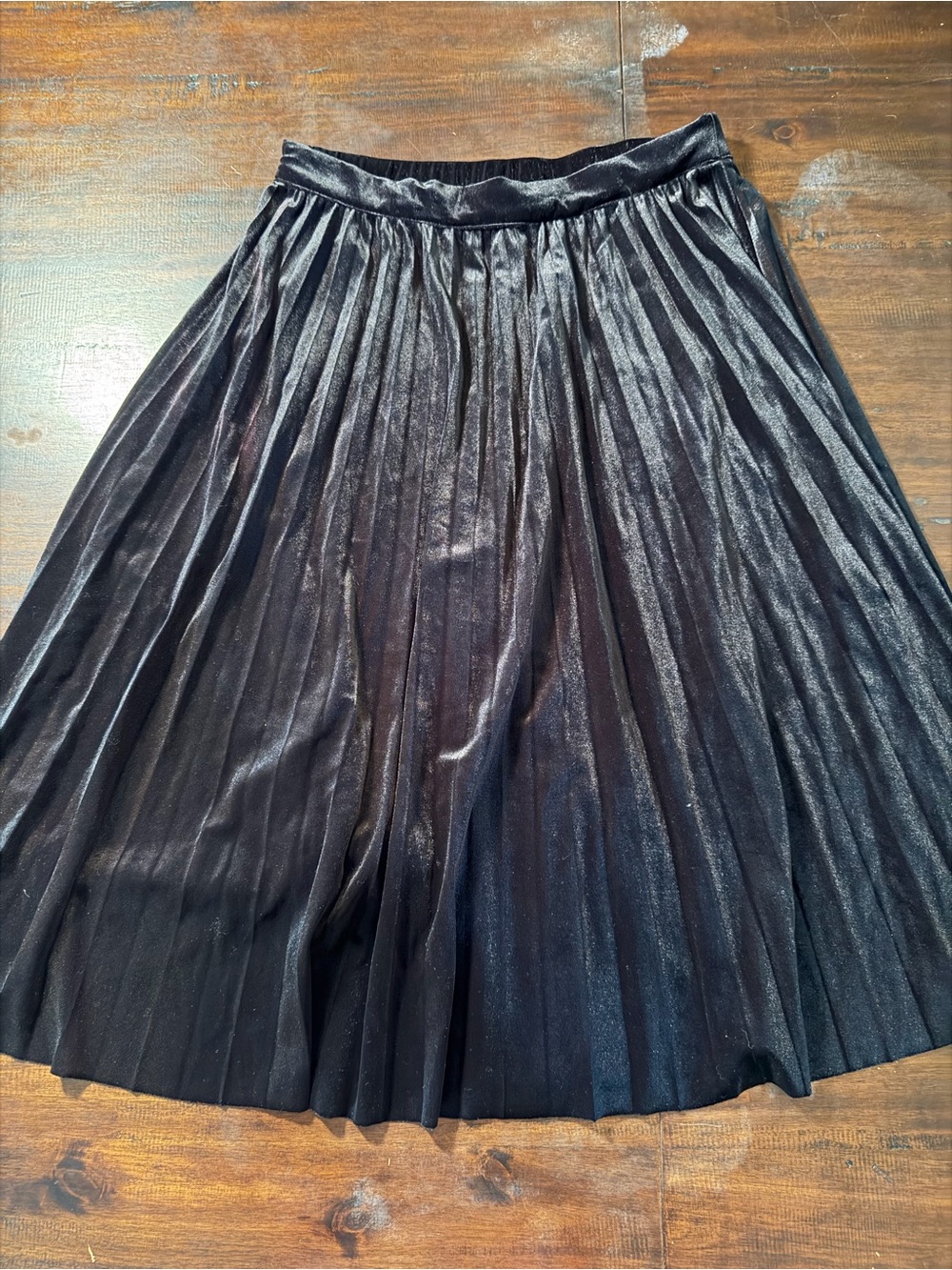 Black velvet gently pleated witchy boho midi